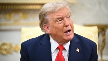 Latest portrait of ‘orange’ Trump that will be hung in the White House is revealed