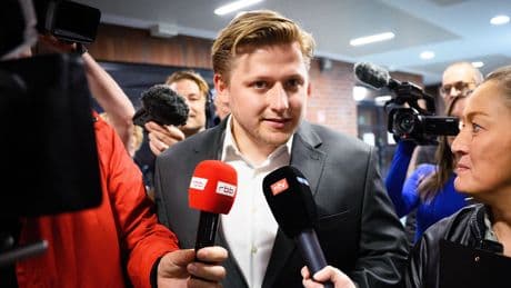 Freispruch für El Hotzo: Von wegen „Wir sehen uns in Handschellen!“