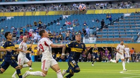 FIFA Kulüpler Dünya Kupası'nda statlar boş kaldı