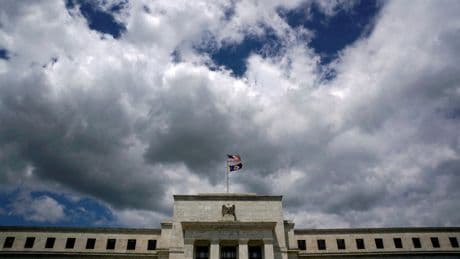 Les droits de douane, l'autre ligne de fracture au sein de la Fed