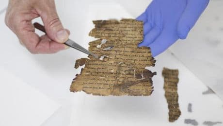 Forscher gewinnen verblüffende Erkenntnisse zu berühmten Qumran-Fragmenten