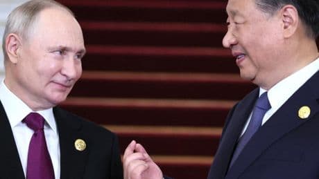 Russie: le président chinois Xi Jinping en visite à Moscou, touchée par les drones ukrainiens