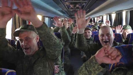 Rusia y Ucrania completan la liberación de más de 1.000 prisioneros de cada bando