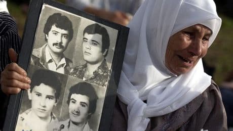 Las mujeres libanesas luchan por encontrar a sus desaparecidos medio siglo después del inicio de la guerra civil