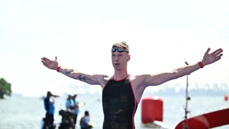 Schwimm-WM in Singapur: Florian Wellbrock gewinnt Gold im Freiwasser