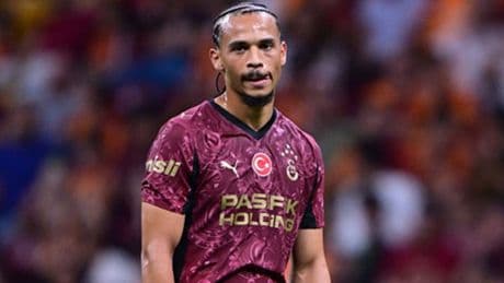 Süper Lig takımları, 213 transferin 149'unu yurt dışından getirdi