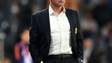 Mourinho'dan "Kalacak mısın?" sorusuna tepkili cevap!