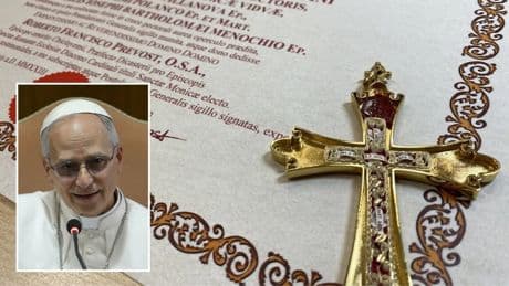 La cruz pectoral de León XIV tiene reliquias de San Agustín, santa Mónica y de dos obispos españoles, uno asesinado en la Guerra Civil