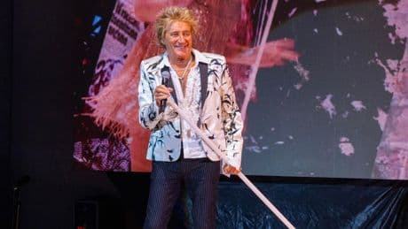 Rod Stewart, Cheap Trick Sizzle As ‘One Last Time’ Tour Hits Indy
