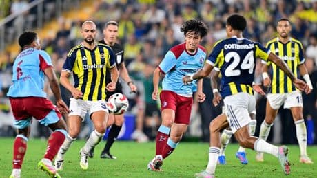 UEFA Şampiyonlar Ligi'nde play-off turu ilk maçları yarın başlayacak: Fenerbahçe, Benfica'yı ağırlayacak