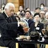 Au Japon, un célèbre maître de la cérémonie du thé est mort à 102 ans