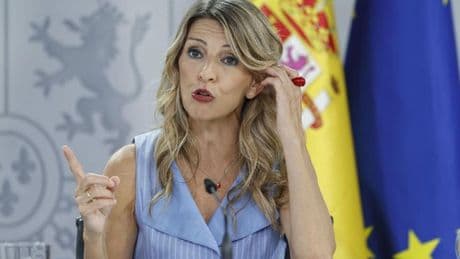 Yolanda Díaz denuncia el bloqueo del PSOE a los permisos retribuidos: "No hay voluntad política"