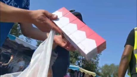 "Ils n'ont peur de rien": près du marché de Cusset à Villeurbanne, les vendeurs à la sauvette font leur retour