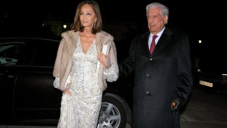«Elle supporte les manies, les névroses et les crises de colère»: Mario Vargas Llosa, éternel amoureux et cœur indomptable