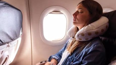 Holidaymakers urged to never consume one thing on plane or risk dire consequences