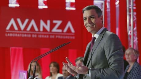La asociación del PSOE acusa de &quot;lawfare&quot; a los jueces y pide una &quot;ofensiva democrática&quot; contra el PP