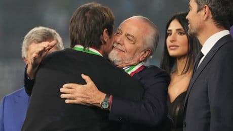 <p>&ldquo;Non andrai mica alla Juve?&rdquo;: Conte e la cena con De Laurentiis, il retroscena</p>