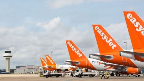 EasyJet, perdita netta 297 milioni di sterline nei primi sei mesi
