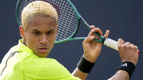 Tennis : tombeur d’Ugo Humbert en demi-finale, Gabriel Diallo s’impose à ’s-Hertogenbosch
