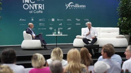 Tajani: "Il Ponte sullo Stretto? Dedicato a Berlusconi"