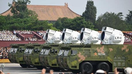 Aufrüsten: UN-Bericht: Rekord-Militärausgaben gefährden Zukunft