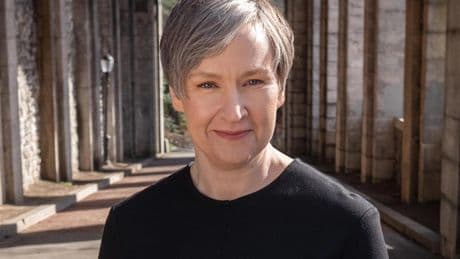 Amanda Wunder, la historiadora americana que ha descubierto la identidad del sastre de las reinas de España