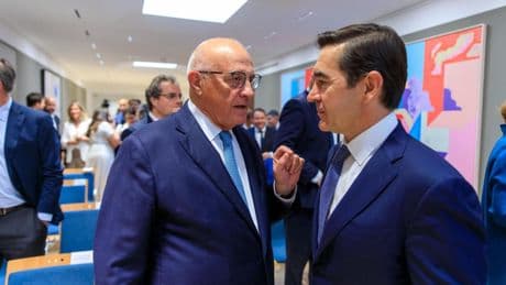 Carlos Torres abre la puerta a la vía judicial si el Gobierno endurece la opa al Sabadell