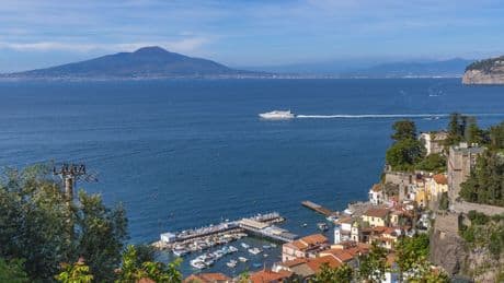 Omio: il turista riscopre il traghetto Nel 2024 prenotazioni in aumento del 54%