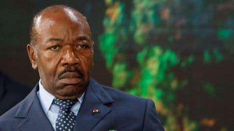 L'ex-président Ali Bongo, qui dénonce sa séquestration arbitraire au Gabon, entendu par des juges à Paris