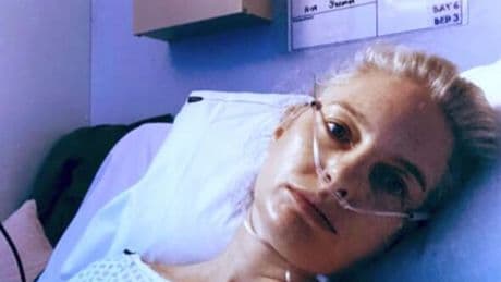 Music star flooded with support after doctors discover cancer as she shares hospital snap