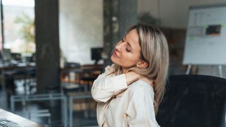 Torticollis: Ursachen, Symptome und effektive Behandlungen