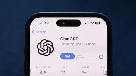 "Une violation sans équivoque des lois de la concurrence": Elon Musk accuse Apple de favoriser ChatGPT sur l'App Store