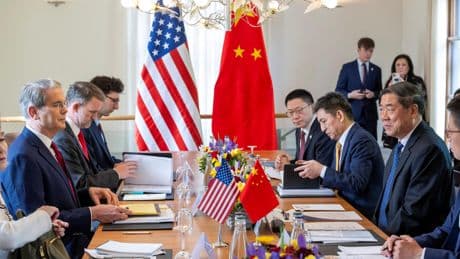 La Chine suspend certaines contre-mesures non douanières après sa trêve avec les États-Unis