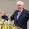 „Da ist Mist gebaut worden“: Seehofer gibt Merz und Söder Mitschuld an Koalitionsstreit um Richterkandidatin