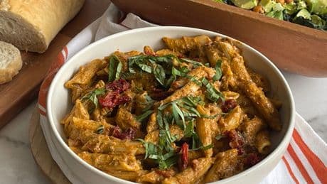 I'm a professional meal planner. These simple one-pot meals cost less than $25 and feed my entire family.