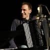 Félicien Brut met en lumière les mille facettes de l’accordéon