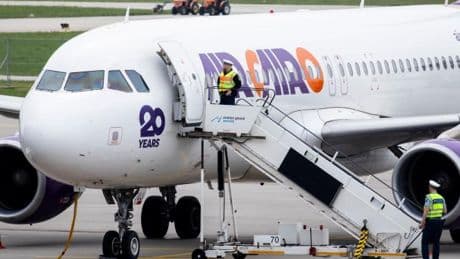 77 Minderjährige an Bord – Charterflug mit Flüchtlingen in Hannover gelandet