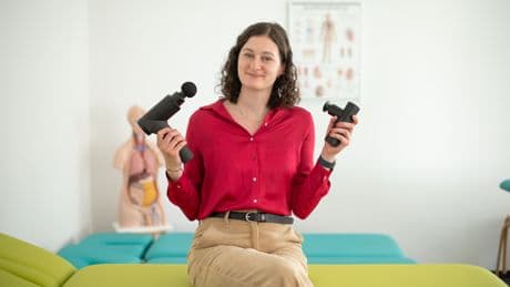 Massagepistolen-Test: Mit kraftvoller Vibration gegen die Verspannung