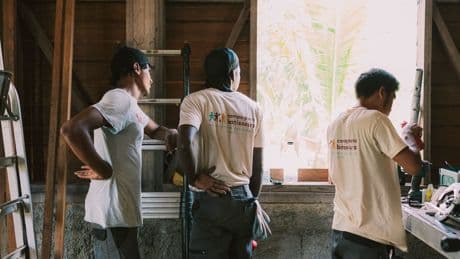 Guyane : rénover soi-même une maison, solution contre le mal-logement