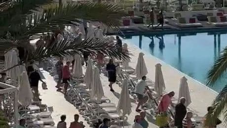 'Tourists at my Majorca hotel race for sunbeds - but I show them there's no point'