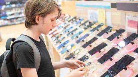 Handyvertrag im Shop: Warum kein Widerruf möglich ist