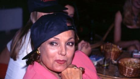 El enigma de la tumba de Carmen Sevilla: la razón por la que su nombre no figura en la lápida