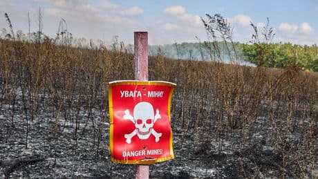 Guerre en Ukraine jour 1294 : frappe russe sur un village, avertissements du président polonais