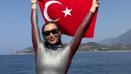 Rekortmen sporcu Şahika Ercümen, 4 dalda altın madalya kazandı