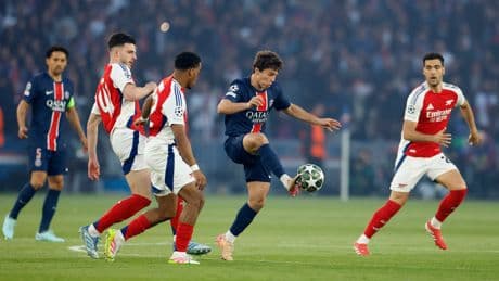 PSG - Arsenal en directo | El Arsenal acecha la portería de Donnarumma, que salva en tres ocasiones el gol de los ingleses