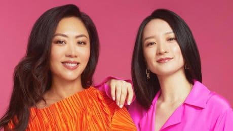 Christine Chang, co-fundadora de Glow Recipe: “Una tradición coreana muy extendida es echarse leche en mal estado en la cara después de limpiarse, ya que esta contiene ácido láctico que ayuda a suavizar e iluminar la piel”