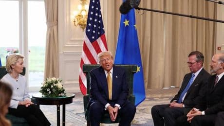 En direct, droits de douane, notre journaliste répond à vos questions : « Les termes de l’accord entre l’UE et les Etats-Unis sont très flous »