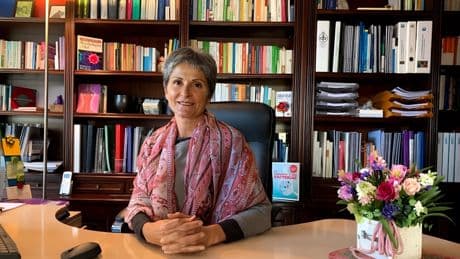 Marta González-Corró, médica: “Es mejor tomar el primer café 90 minutos después de haberte despertado y no en las horas en las que fabricas cortisol de manera natural”