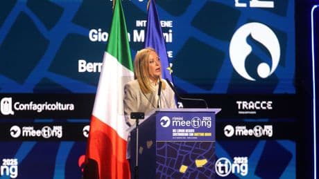 Meloni fait sa rentrée politique en plaçant l’international au coeur de son discours