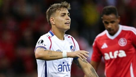 <p>Il pap&agrave; fece innamorare Moratti, ora il figlio piace al Toro: avete capito chi &egrave;?</p>
&nbsp;